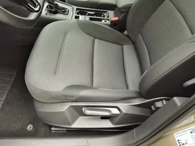 Volkswagen Golf 2019, 109100 км, за 43800 CNY - фото 20