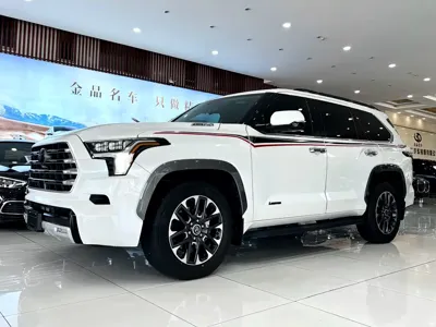 Toyota Sequoia · 2023 год
