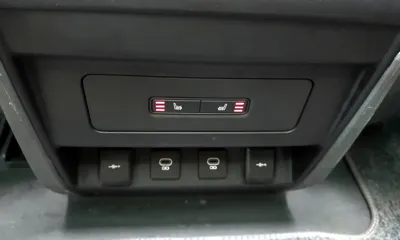 Land Rover Defender 2022, 100505 км, за 51500000 KRW - фото 30