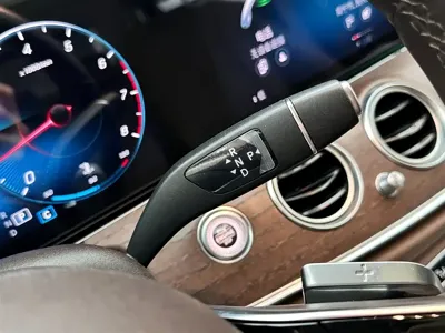 Mercedes-Benz E-Class 2021, 45000 км, за 275600 CNY - фото 18