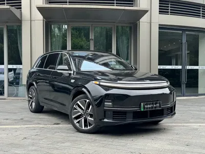 Li Auto Li L7 2023, 87000 км, за 163800 CNY