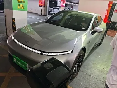 Xpeng P7 · 2021 год
