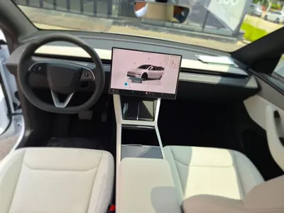 Tesla Model Y 2026, 500 км, за 37600000 KRW - фото 7