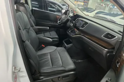 Honda Odyssey 2017, 128500 км, за 96422.4 CNY - фото 15