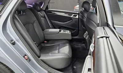 Hyundai Genesis 2015, 123958 км, за 10500000 KRW - фото 12