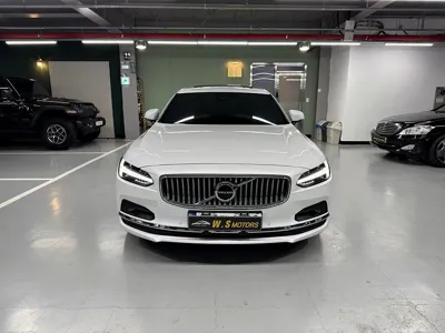 Volvo S90 2023, 18896 км, за 49800000 KRW