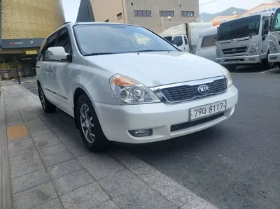 Kia Canival 2014, 229300 км, за 3900000 KRW