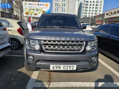 Land Rover Discovery · 2016 год