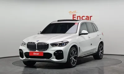 BMW X5 · 2022 год