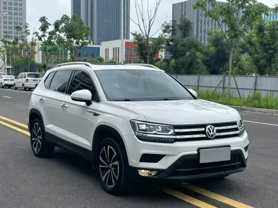 Volkswagen Tharu 2020, 70000 км, за 69800 CNY