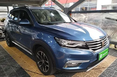 Roewe RX5 2016, 103200 км, за 39591.37 CNY