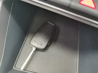 Audi Q3 2023, 16600 км, за 197500 CNY - фото 9