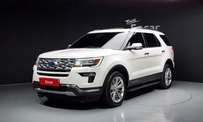Ford Explorer · 2019 год