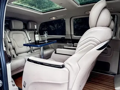 Mercedes-Benz V-Class 2021, 89000 км, за 220000 CNY - фото 31