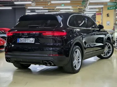 Porsche Cayenne 2019, 110475 км, за 59800000 KRW