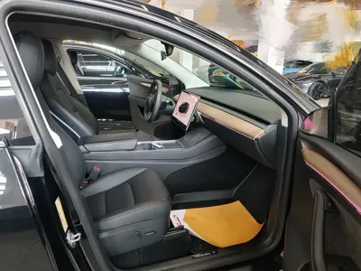 Tesla Model Y 2021, 40000 км, за 139800 CNY - фото 6