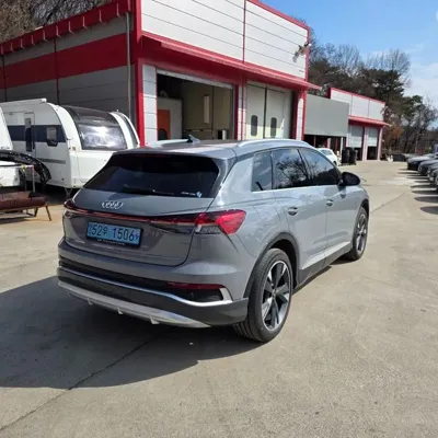 Audi Q4 e-tron 2023, 82091 км, за 32000000 KRW - фото 6
