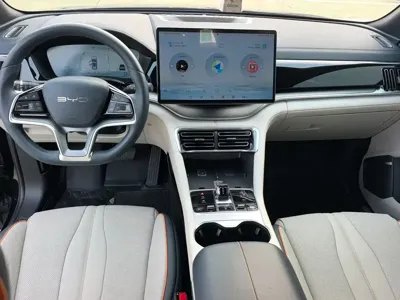 BYD PLUS New Energy 2023, 60000 км, за 86800 CNY - фото 10