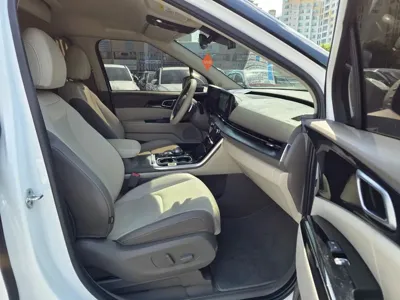 Kia Canival 2022, 92097 км, за 35000000 KRW - фото 9