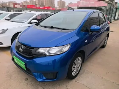 Honda Fit · 2015 год