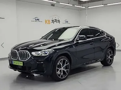 BMW X6 · 2022 год