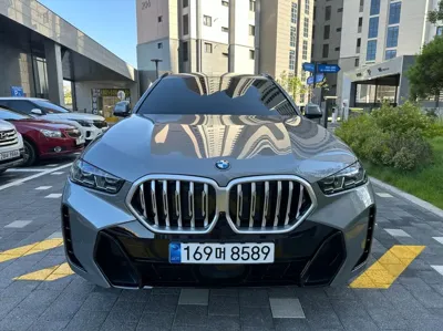 BMW X6 · 2025 год