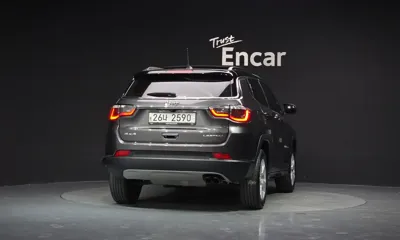 Jeep Compass 2019, 81327 км, за 10900000 KRW