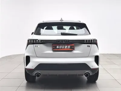 Lynk & Co 06 2021, 98200 км, за 46900 CNY