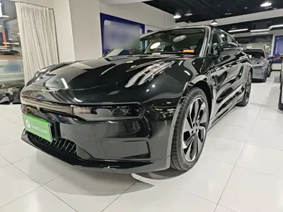 Zeekr 001 2022, 64400 км, за 137200 CNY