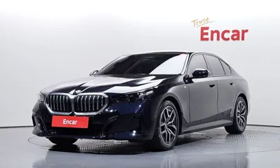 BMW 5-Series · 2024 год