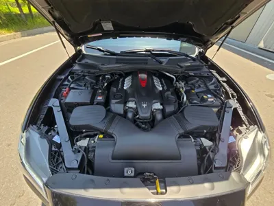 Maserati Quattroporte 2016, 80500 км, за 32000000 KRW