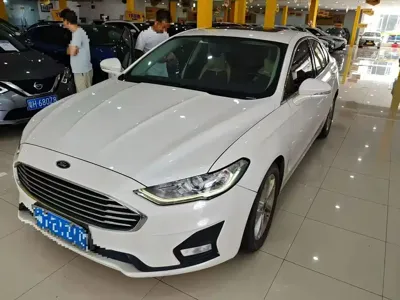 Ford Mondeo 2019, 129000 км, за 49800 CNY - фото 14