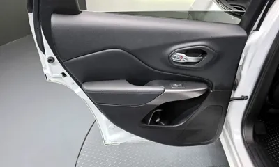 Jeep Cherokee 2019, 62807 км, за 17500000 KRW - фото 25
