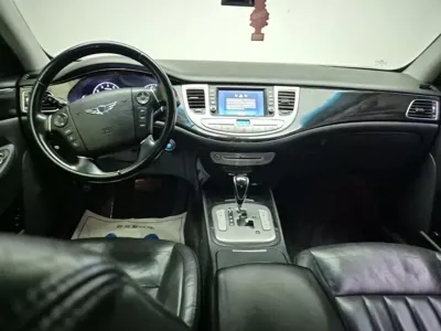Hyundai Genesis 2013, 160000 км, за 4300000 KRW - фото 7