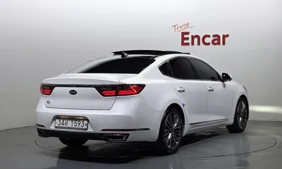 Kia K7 2017, 122764 км, за 8500000 KRW