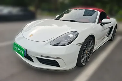 Porsche 718 · 2020 год