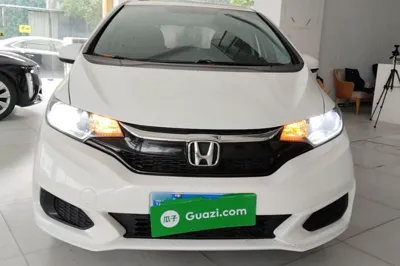 Honda Fit 2020, 61300 км, за 54732.6 CNY