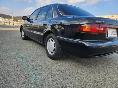 Hyundai Sonata 1995, 112052 км, за 2200000 KRW