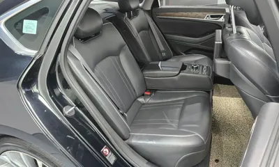 Hyundai Genesis 2015, 170463 км, за 8900000 KRW - фото 11