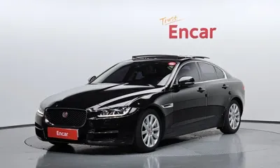 Jaguar XE · 2017 год