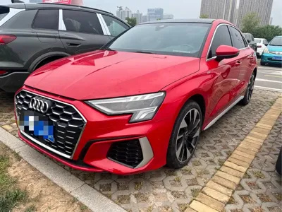 Audi A3 2023, 30000 км, за 130000 CNY