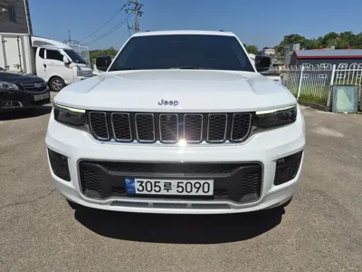 Jeep Cherokee 2022, 56943 км, за 42270000 KRW