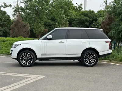 Land Rover Range Rover 2017, 110000 км, за 419799 CNY