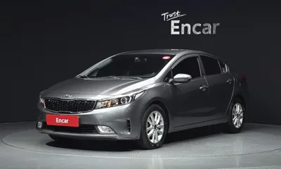 Kia K3 · 2016 год