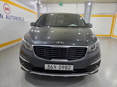 Kia Canival · 2016 год