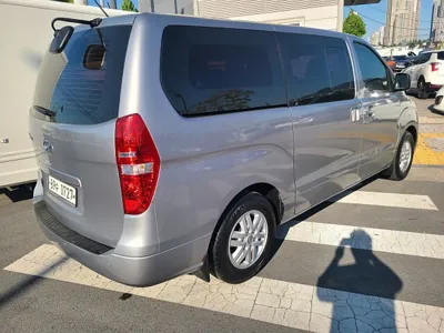 Hyundai Starex 2018, 210000 км, за 9500000 KRW