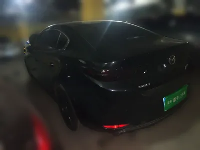 Mazda Mazda 3 Axela 2023, 30099 км, за 87571.44 CNY