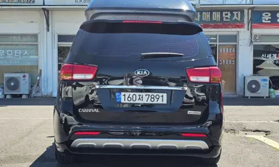 Kia Canival 2017, 152596 км, за 13400000 KRW - фото 5
