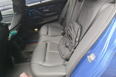 BMW 3 Series 2017, 139700 км, за 88909.86 CNY - фото 18