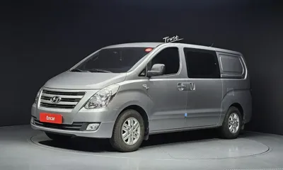 Hyundai Starex 2018, 56984 км, за 12300000 KRW - фото 1